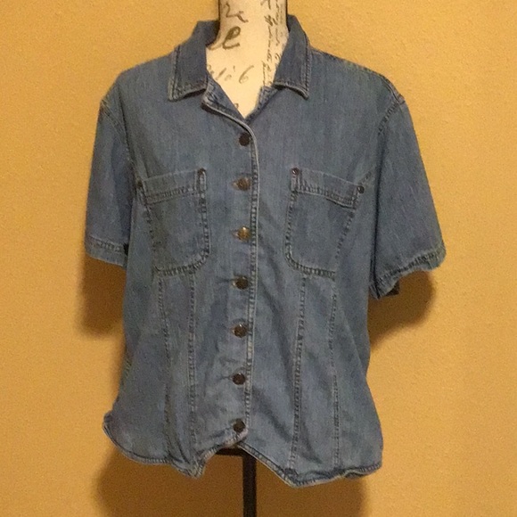 Faded Glory Tops - 18/20W Faded Glory Woman Stonewashed Denim Shirt.